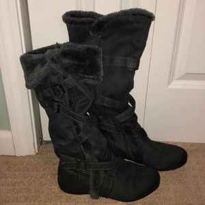 Gray Boots! Size 7